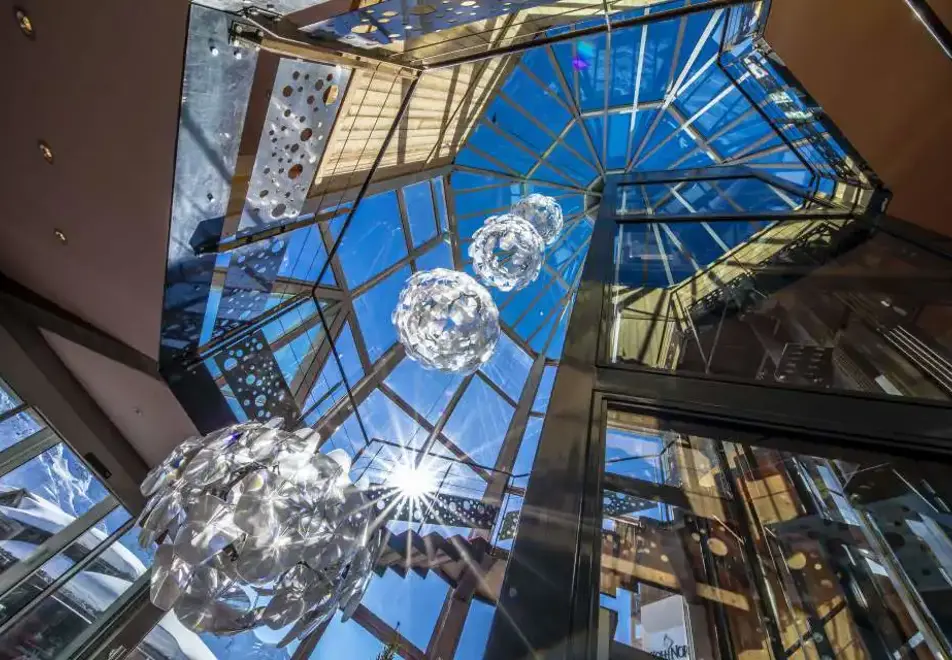 Koh i Nor, Val Thorens (hotel & apartments) - Beautiful interior