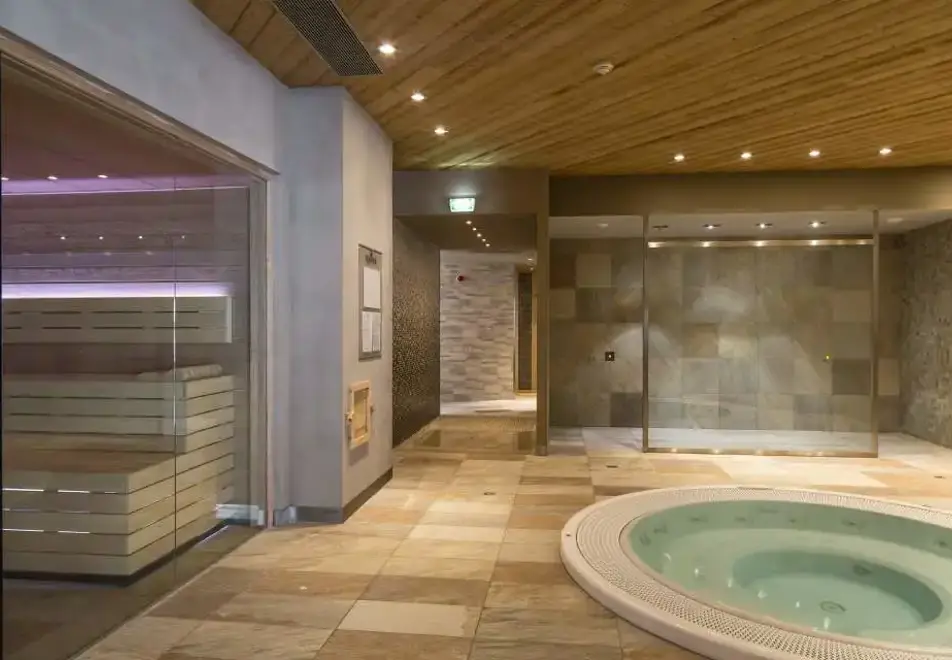 Koh i Nor, Val Thorens (hotel & apartments) - Spa