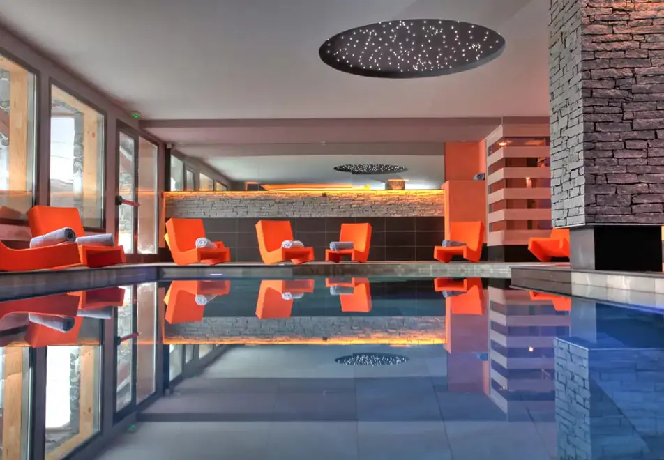 Plein Sud, Val Thorens (self catered apartments) - Indoor pool