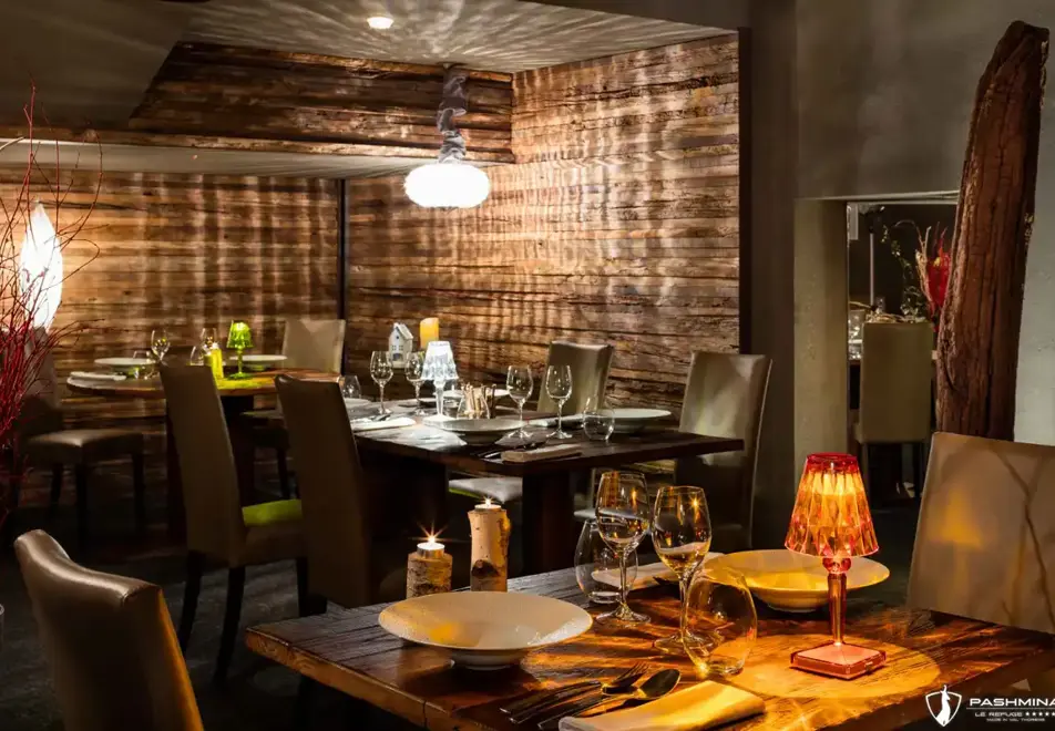 Pashmina, Val Thorens (hotel) - Restaurant Base Camp
