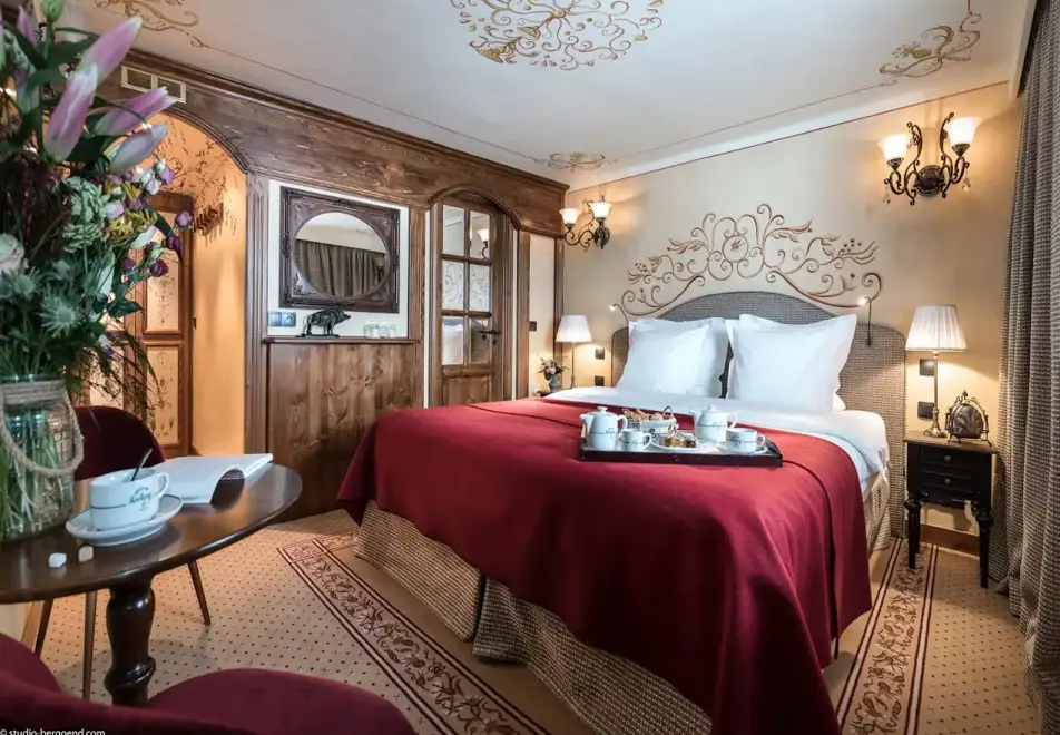 Hotel de la Loze, Courchevel 1850 (hotel) - Typical room style