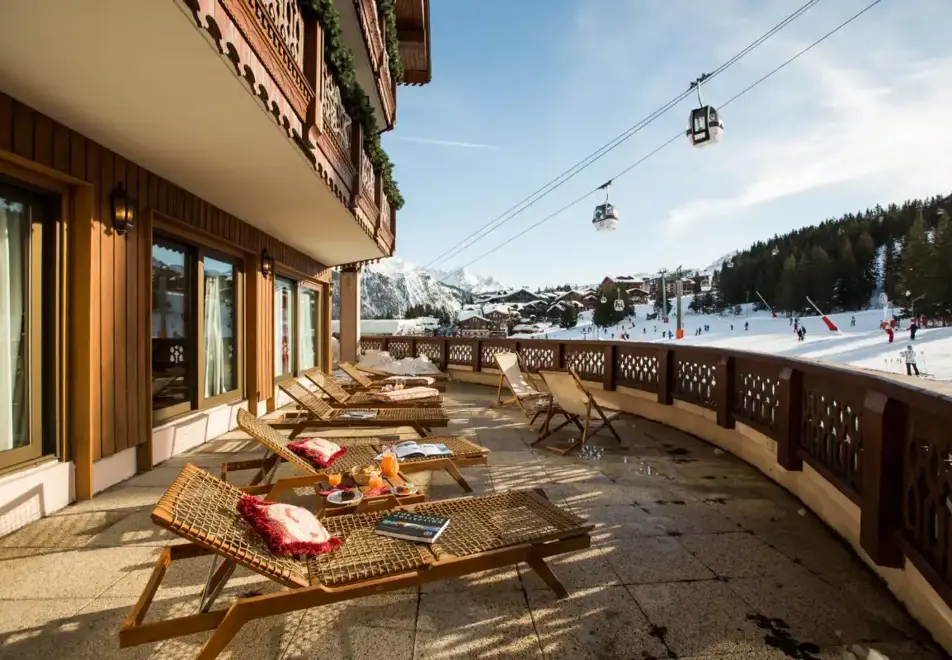 Hotel de la Loze, Courchevel 1850 (hotel) - Terrace