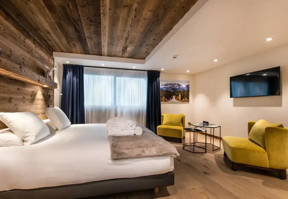 Manali Lodge, Courchevel Moriond (high end apartments) - Nirekha