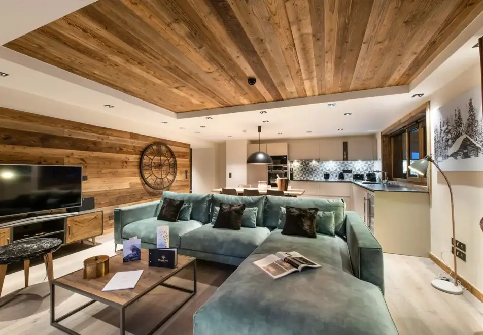 Manali Lodge, Courchevel Moriond (high end apartments) - Lhotse