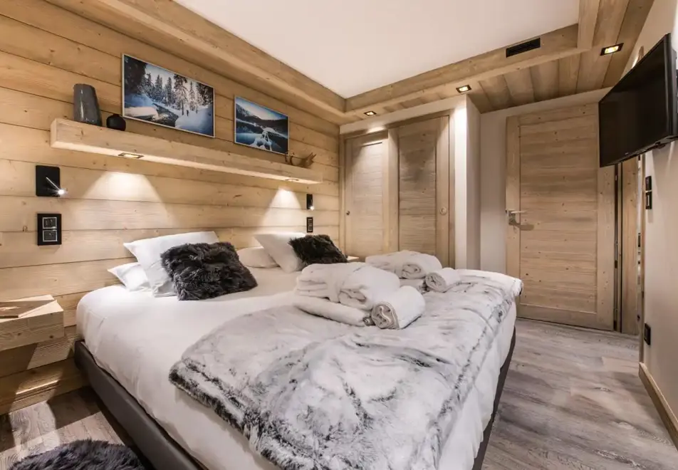 Manali Lodge, Courchevel Moriond (high end apartments) - Dablam