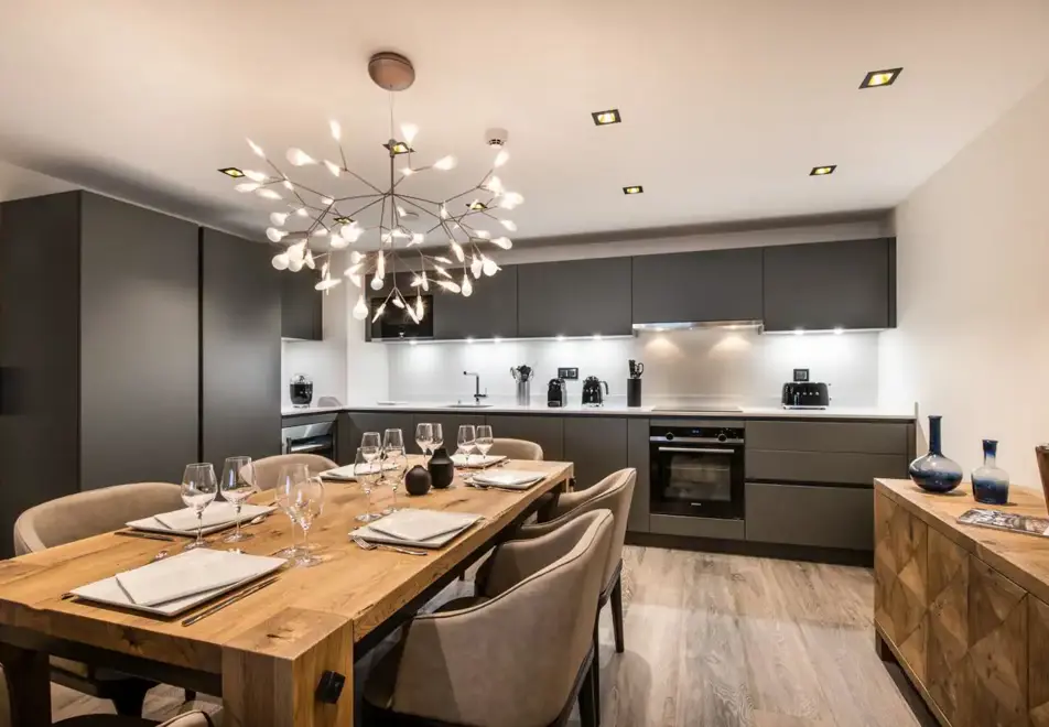 Manali Lodge, Courchevel Moriond (high end apartments) - Dablam