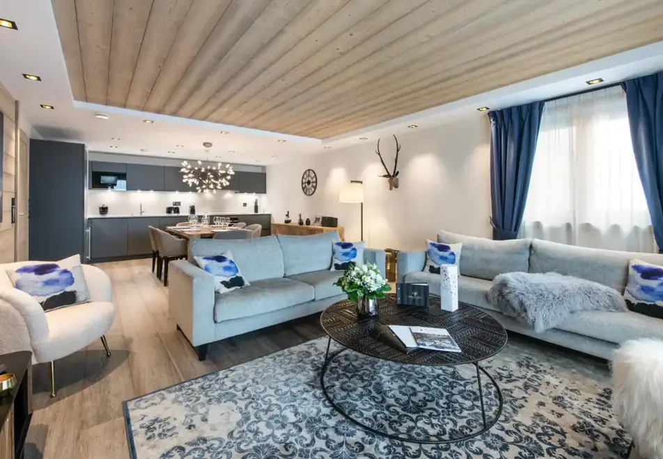 Manali Lodge, Courchevel Moriond (high end apartments) - Dablam