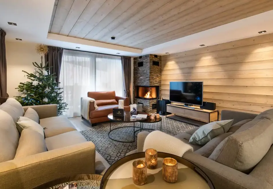 Manali Lodge, Courchevel Moriond (high end apartments) - Kangto