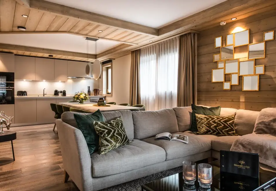 Manali Lodge, Courchevel Moriond (high end apartments) - Nanda