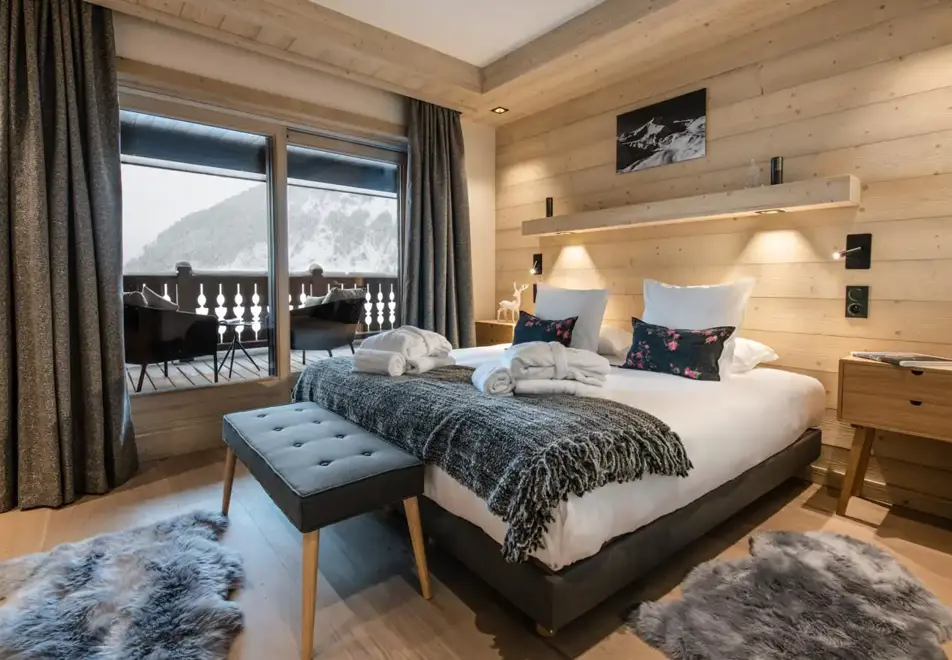 Manali Lodge, Courchevel Moriond (high end apartments) - Kula