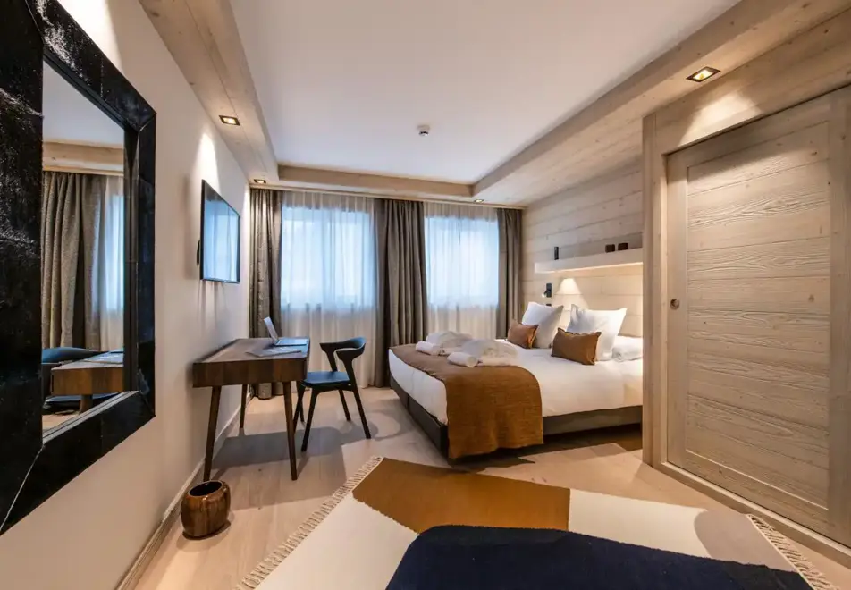 Manali Lodge, Courchevel Moriond (high end apartments) - Kula