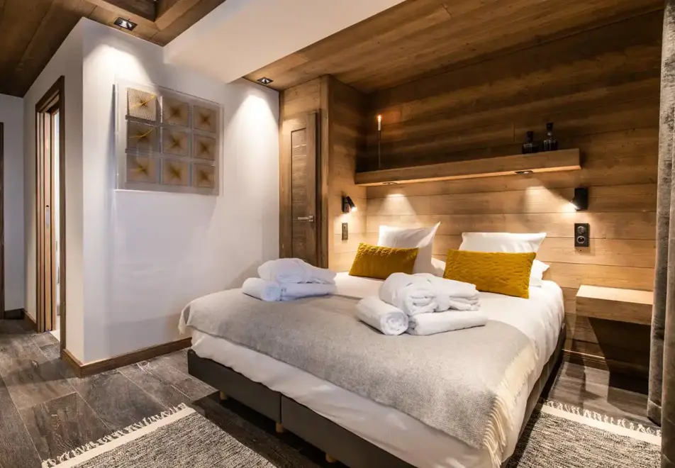 Manali Lodge, Courchevel Moriond (high end apartments) - Kamet