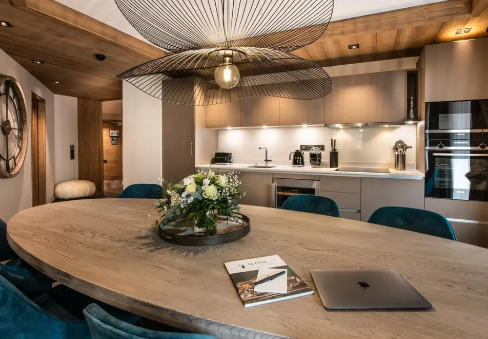 Manali Lodge, Courchevel Moriond (high end apartments) - Kamet