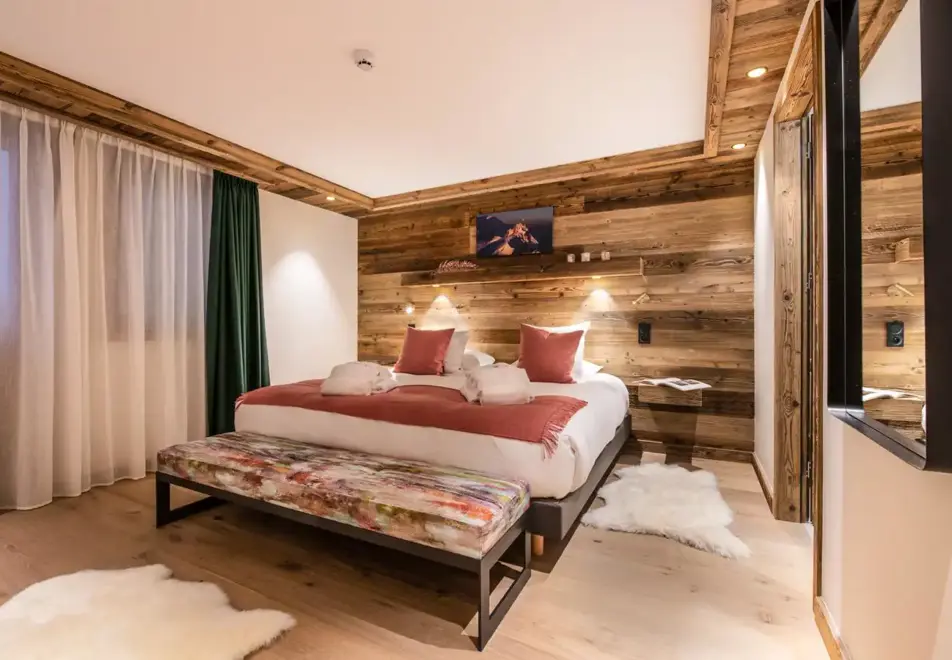 Manali Lodge, Courchevel Moriond (high end apartments) - Kailash