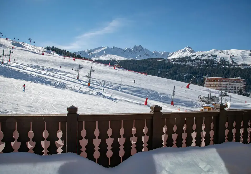 Manali Lodge, Courchevel Moriond (high end apartments) - Kinabalu signature suite