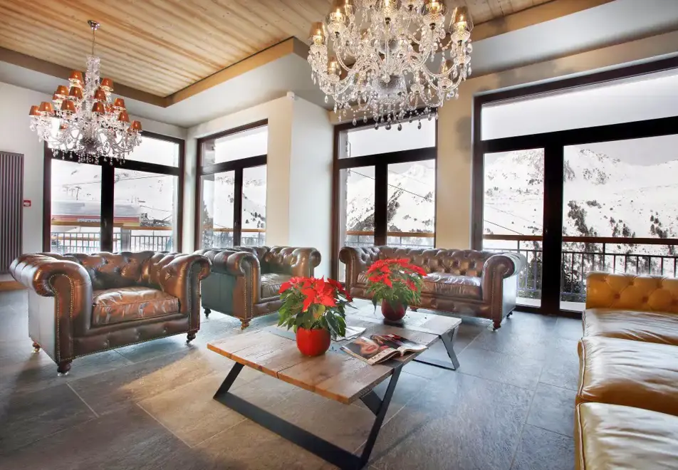 La Source des Arcs, Arcs 2000 (self catered apartments) - Reception lounge