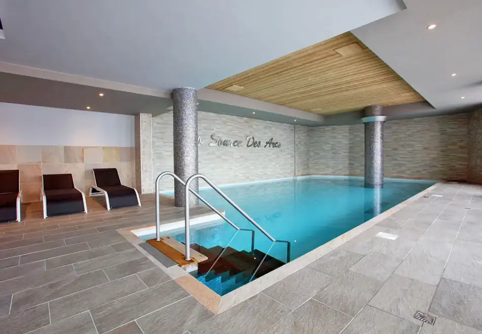 La Source des Arcs, Arcs 2000 (self catered apartments) - Indoor heated pool
