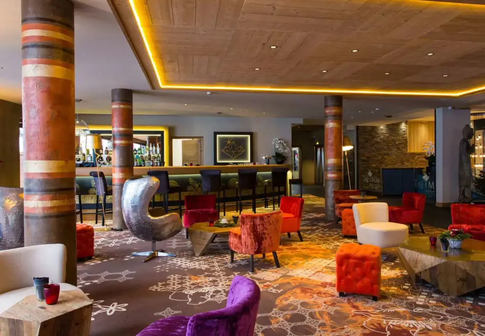 Taj I Mah, Arc 2000 (Hotel) - Lounge