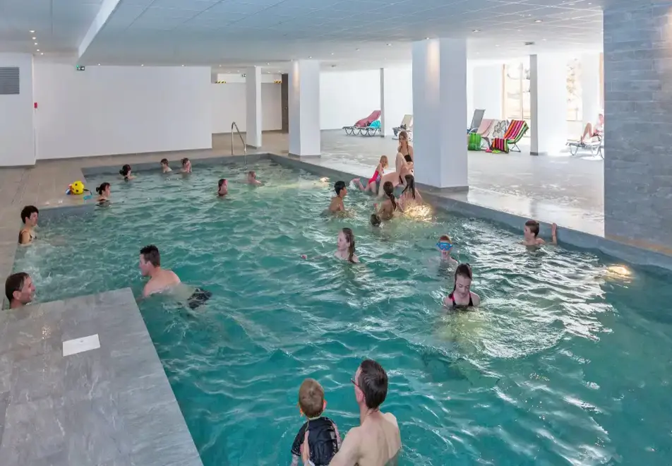 Front de Neige, La Plagne (self catered apatments) OPT - Indoor Pool