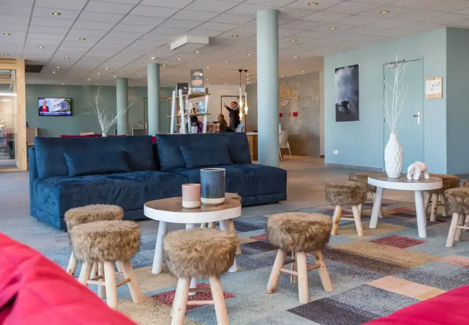 Front de Neige, La Plagne (self catered apatments) OPT - Reception