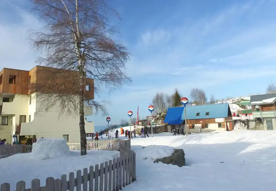 Club Prapoutel Les 7 Laux (self catered apartments)