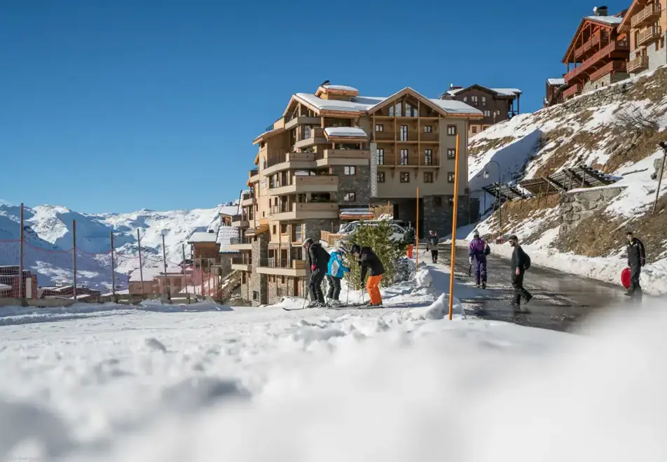 Chalets Cocoon, Val Thorens (self catered apartments) - Ski-in ski-out