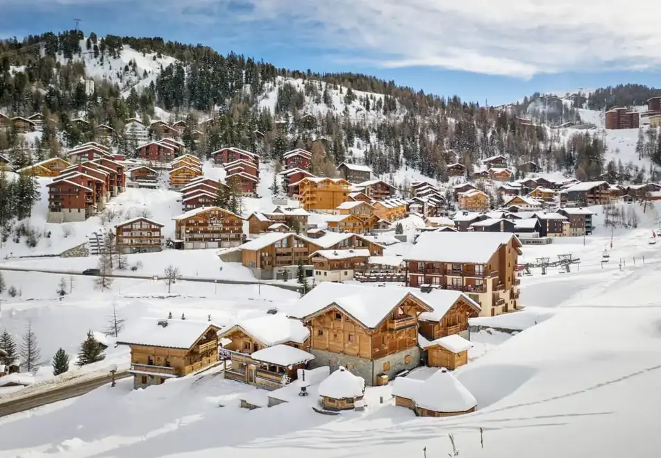 Cocoon Chalets, Plagne 1800 (self catered chalets)