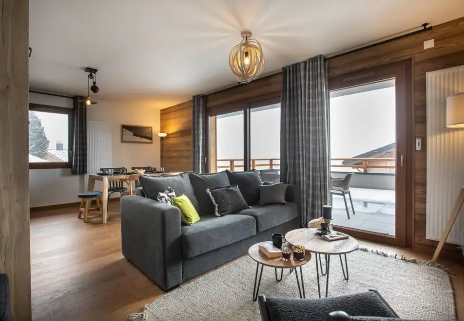 Altarena, Les Saisies (self catered apartments) - Typical 2 bedroom apartment style (©Manureyboz)