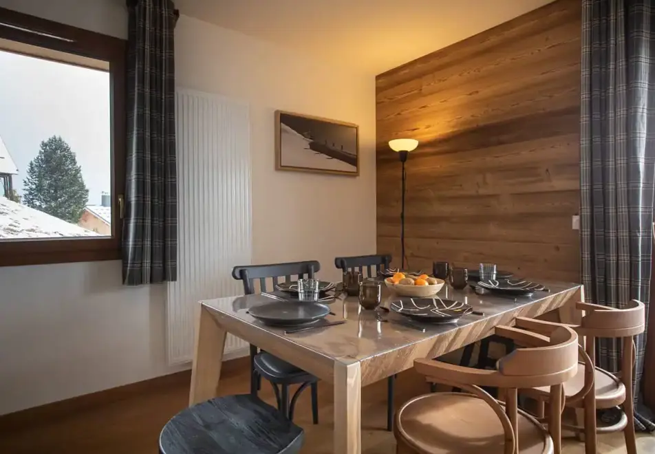 Altarena, Les Saisies (self catered apartments) - Typical 2 bedroom apartment style (©Manureyboz)