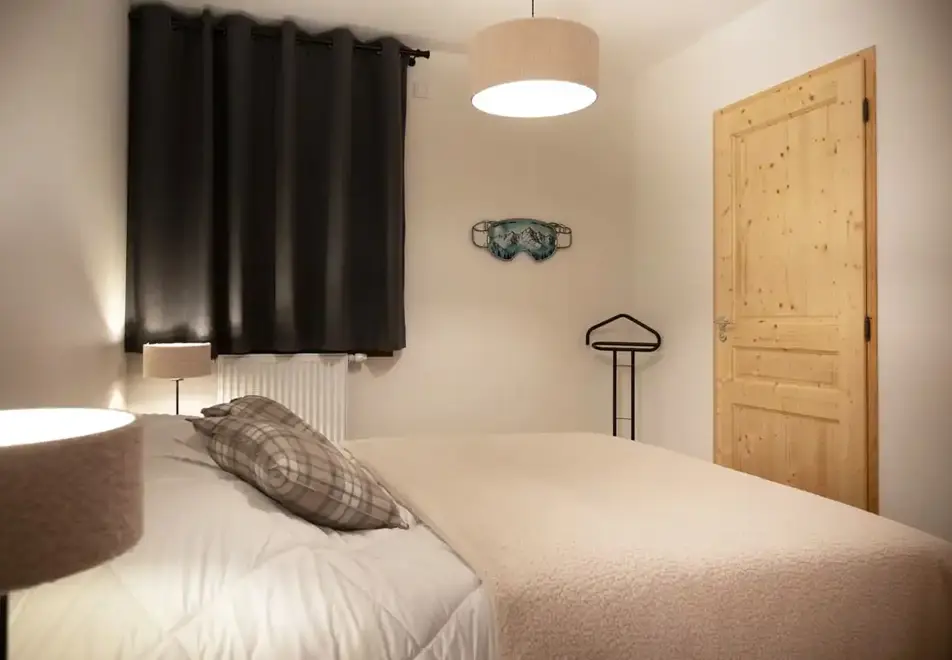 Altarena, Les Saisies (self catered apartments) - Typical 2 bedroom apartment style (©Manureyboz)