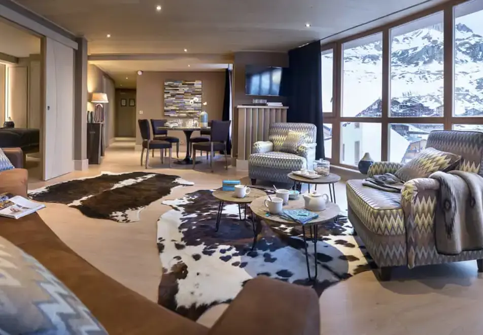 Le Taos, Tignes le Lac (self catered apartments & hotel) - Typical apartment style (©Studio Bergoend)