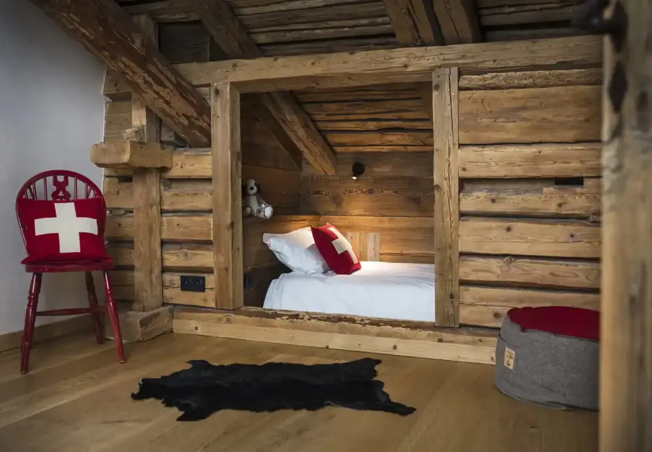 Chalet La Douceur - Chez Germain, La Clusaz (self catered chalet) - Bedroom (©Matthieu Cellard)