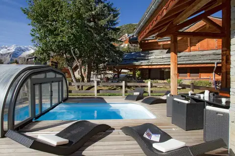 Wolf Lodge, Les Deux Alpes (self catered chalet) - Outdoor heated pool