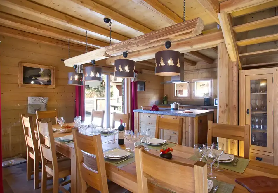 Lodge, Les Deux Alpes (self catered chalet) - Dining area