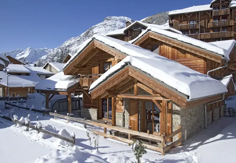 Lodge, Les Deux Alpes (self catered chalet) - Outdoor heated pool