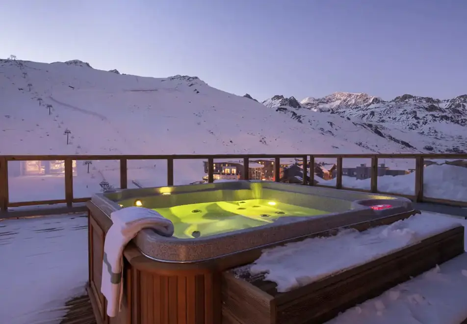 Ynycio, Tignes Val Claret (self catered apartments) - Apt 24 VIP (©Studio Bergeond)