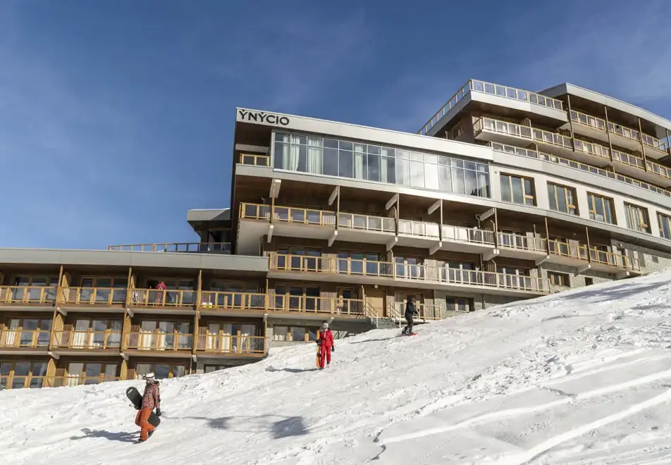 Ynycio, Tignes Val Claret (self catered apartments) - On the slopes (©Studio Bergeond)