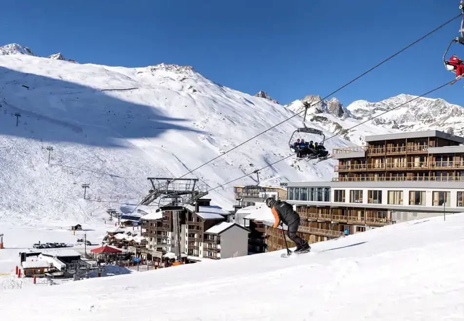 Ynycio, Tignes Val Claret (self catered apartments) - On the slopes (©Studio Bergeond)