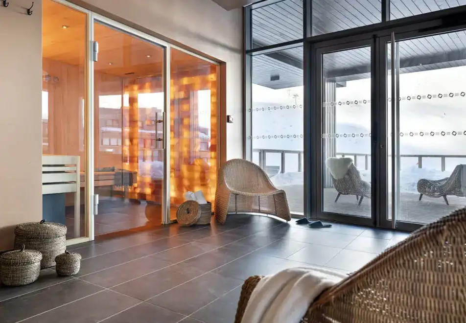 Ynycio, Tignes Val Claret (self catered apartments) - Sauna in wellness area (©Studio Bergeond)