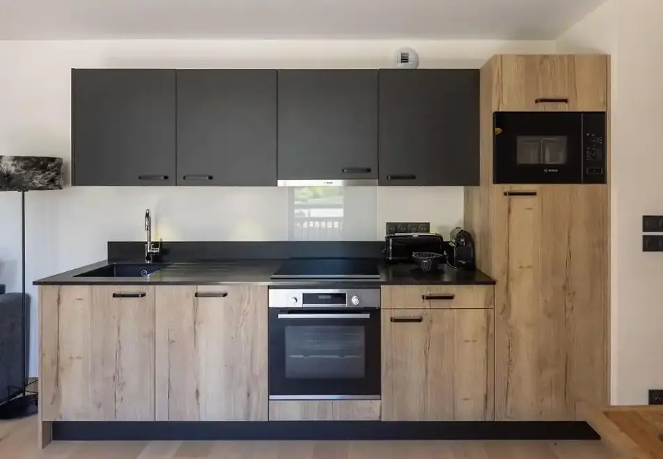 Cristal Lodge, Serre Chevalier (self catered apartments) - Typical apartment style