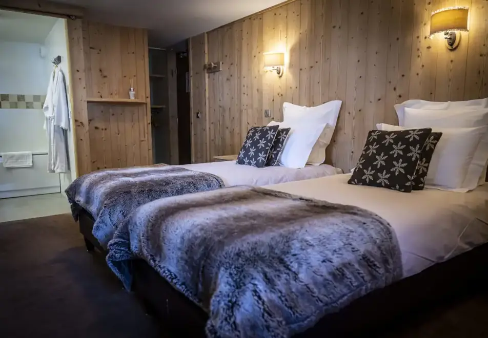 Chalet Cocoon, Plagne 1800 (self catered chalets) - Twin bedroom