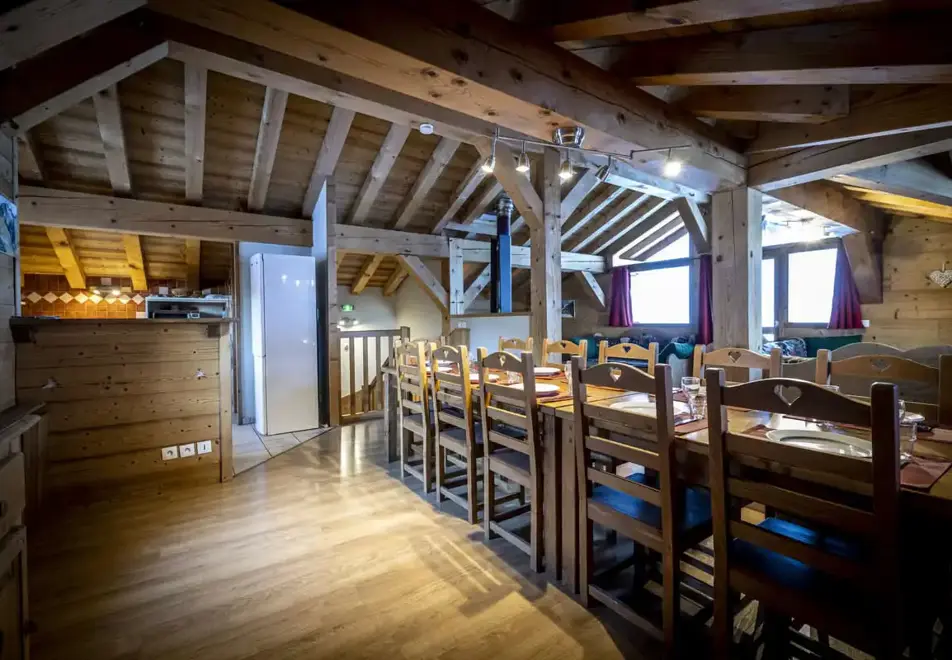 Chalet Pierre 2, Plagne 1800 (self catered chalet) - Dining area