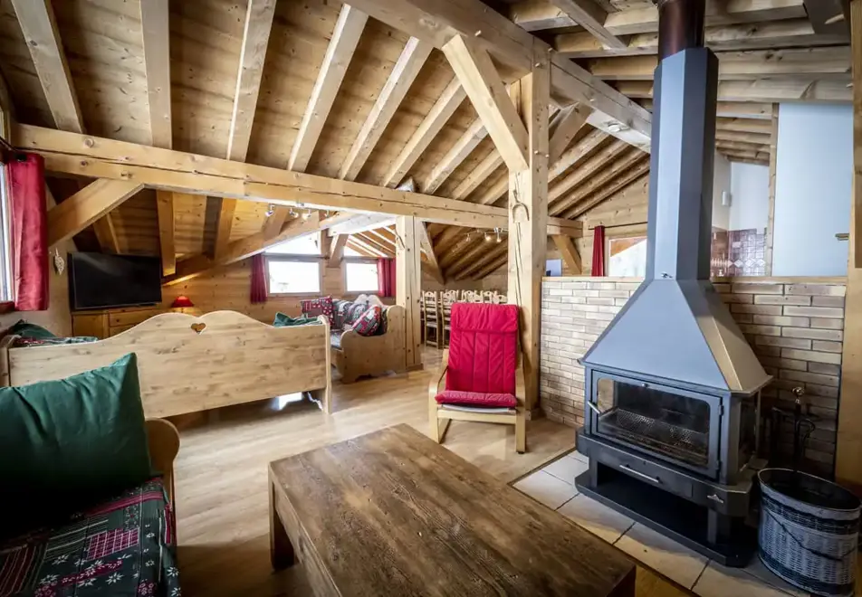 Chalet Pierre 2, Plagne 1800 (self catered chalet) - Living area