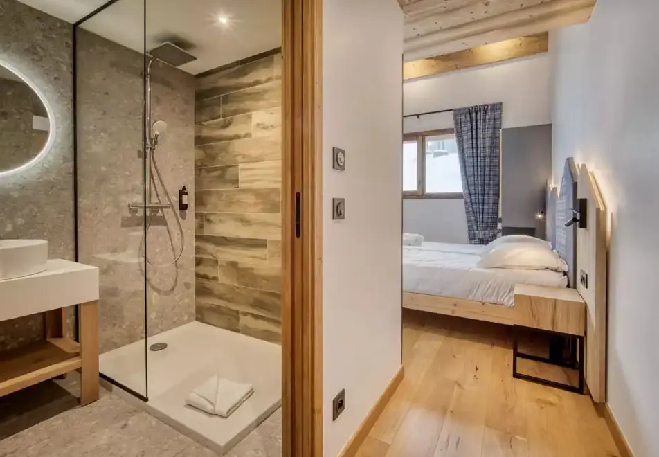 Yeti, Tignes le Lac (self catered apartments) - Yeti 3.3