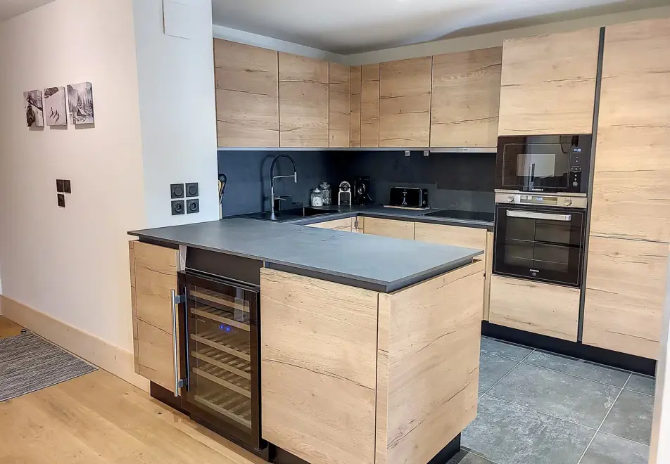 Diamant des Cimes, La Rosiere (self catered apartments) - Apartment 2