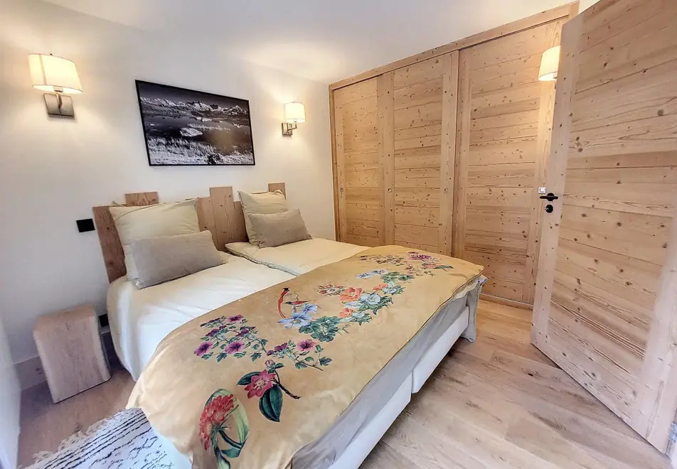 Diamant des Cimes, La Rosiere (self catered apartments) - Apartment 2