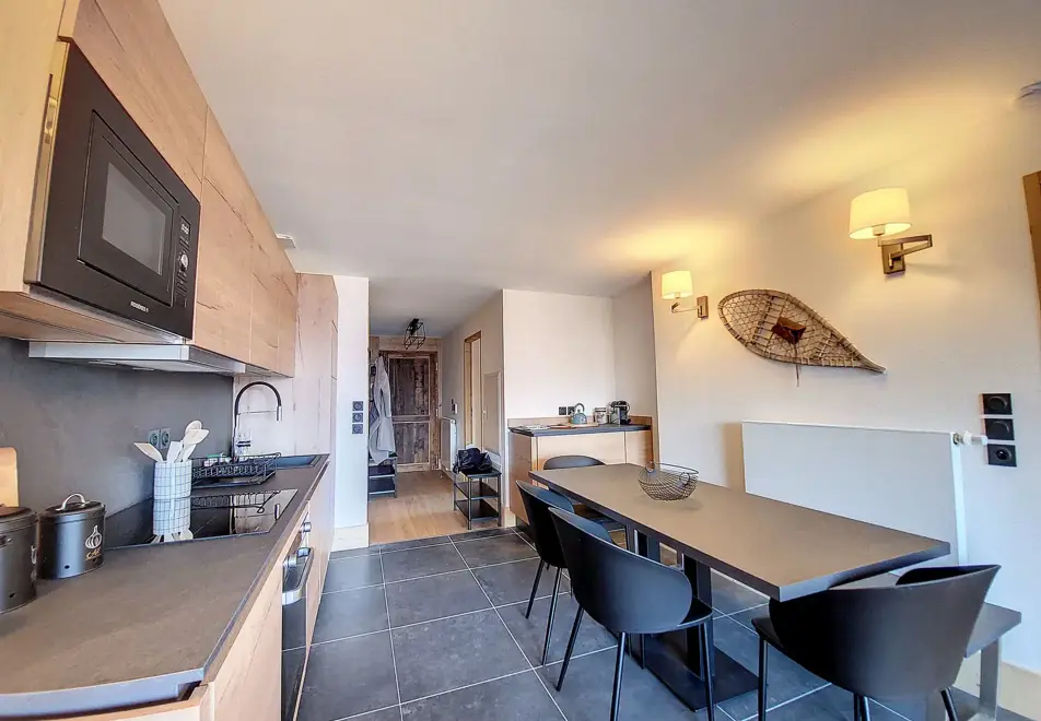 Diamant des Cimes, La Rosiere (self catered apartments) - Apartment 11