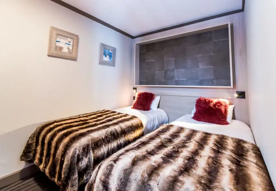 Village Montana, Val Thorens (self catered apartments) - Typical 2 bed Premium Valbel apartment style