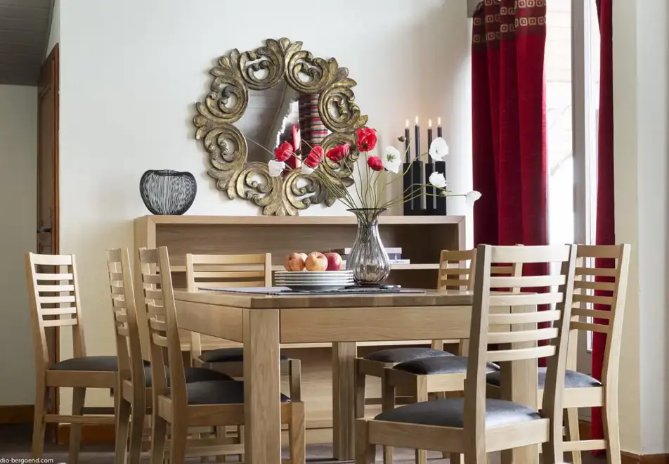 Village Montana, Val Thorens (self catered apartments) - Typical 3 bed Premier apartment style