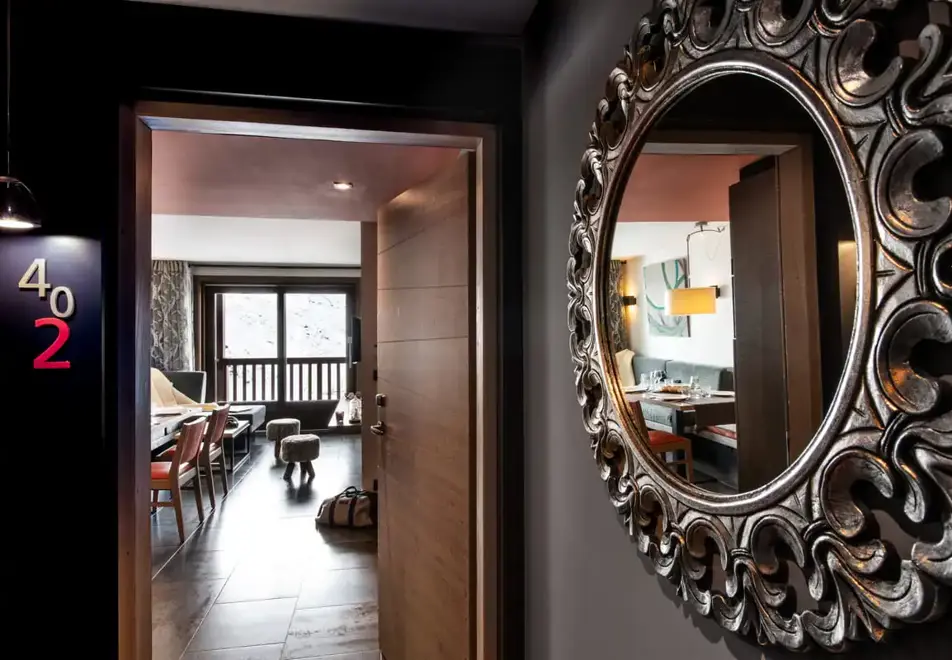 Plein Sud, Val Thorens (self catered apartments) - Typical apartment for 4 style